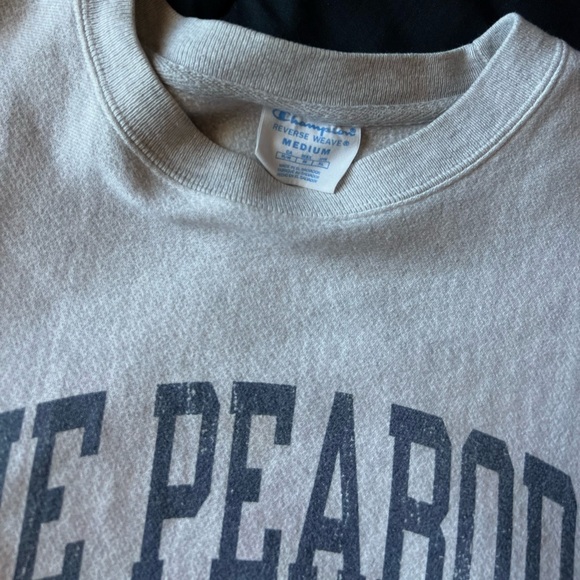 Champions Crewneck - Picture 3 of 3